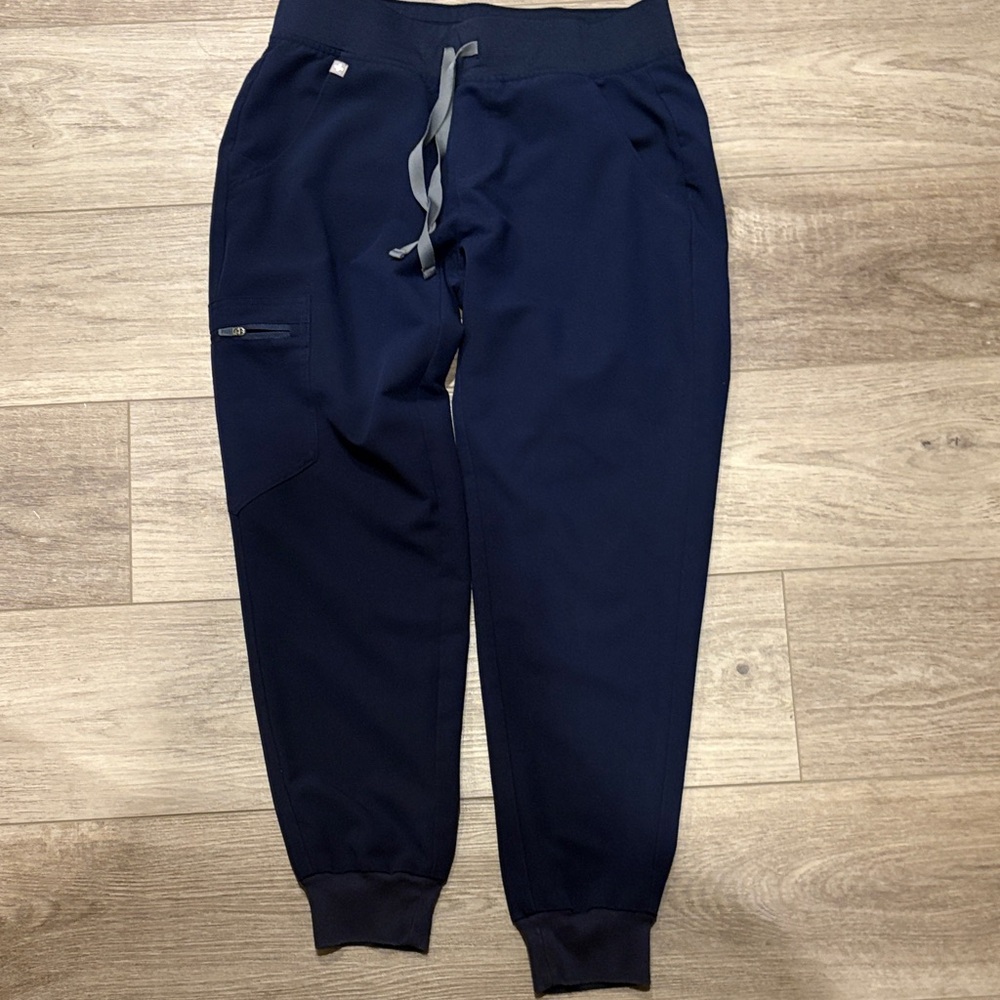 Figs Women’s Navy Zamora Jogger, Small P